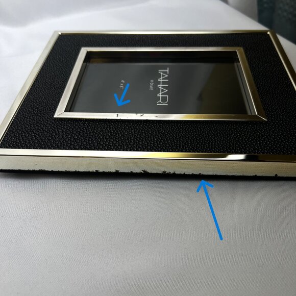 Tahari Frames Set of Four NEW Black & Silver 4x6 Photos Black Velvet Backing - Picture 7 of 11